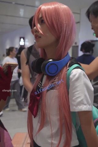 (BC-B-218)jk制服8部合辑..小姐姐约会穿可爱内..捂住裙子仍被抄